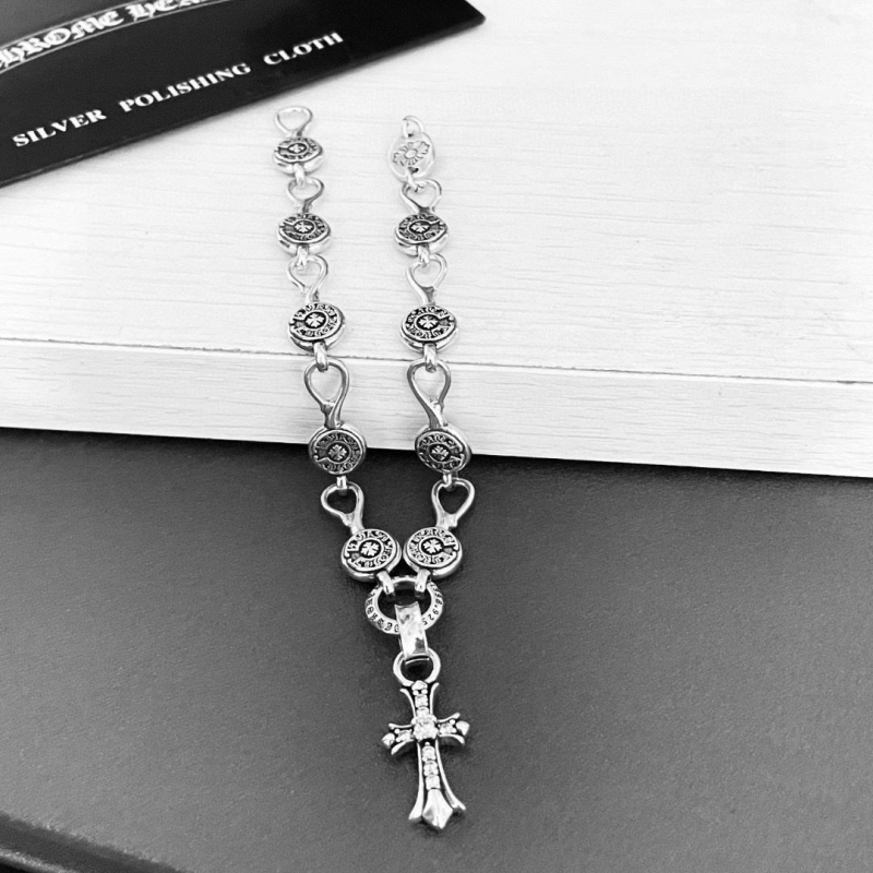 Ch*0me He**ts bracelets